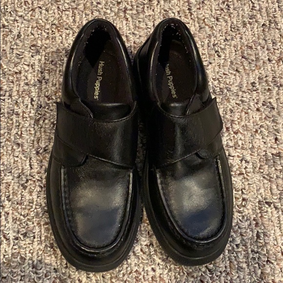 hush puppies black shoe